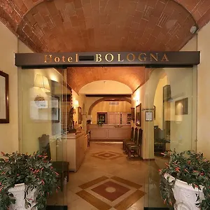 bologna-pisa.it-tuscanyhotel.com/