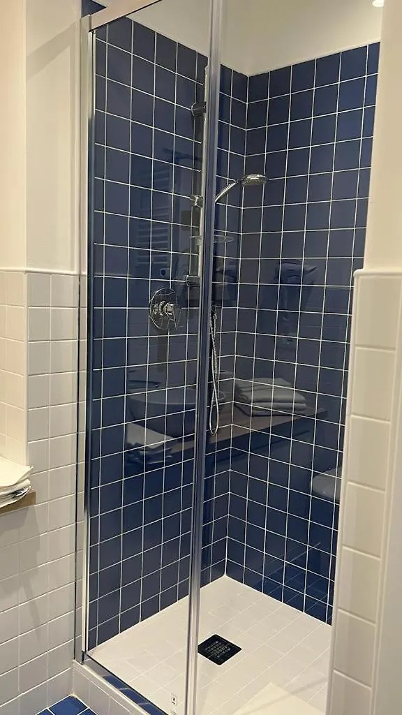 Bluripa Guest House Genua 2*,